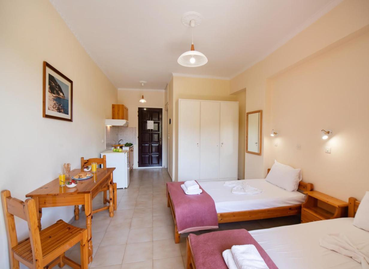 Tsoukaládhes Amarandos Studios With Swimming Pool By Imagine Lefkada מראה חיצוני תמונה